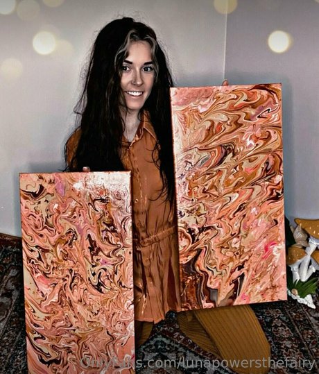 lunapowersthefairy naked model pictures