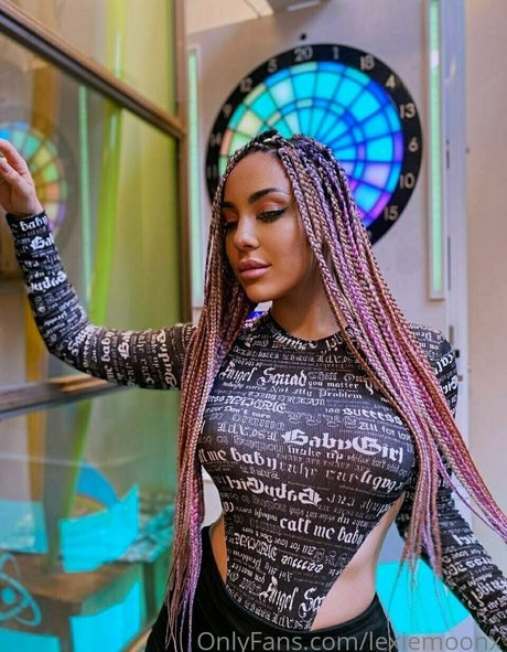 lexiemoonx pornstar nudes pics