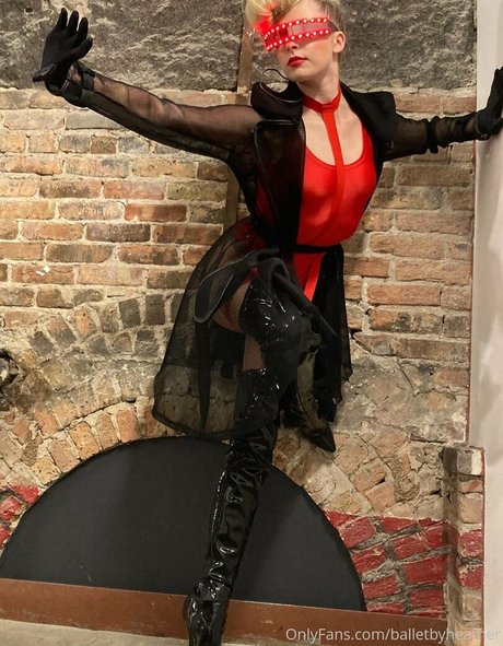 topless beach onlyfans beautiful images