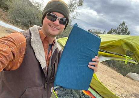 knotty by nature nude actress picture