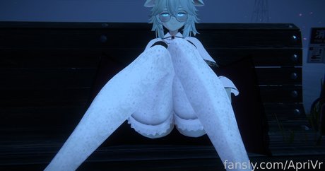 ApriVr exclusive actress pictures