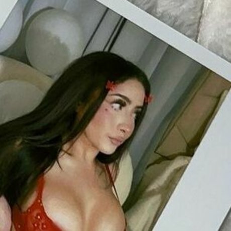 FivesStarChick model exclusive image