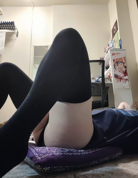 NicoKnut free pornstar photos