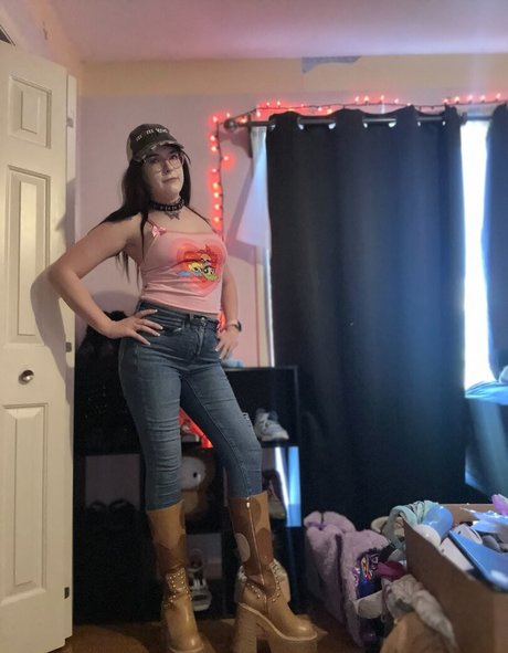blonde midget onlyfans best pics