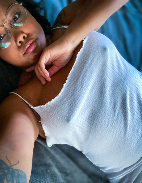 joi squirt onlyfans sexy naked picture