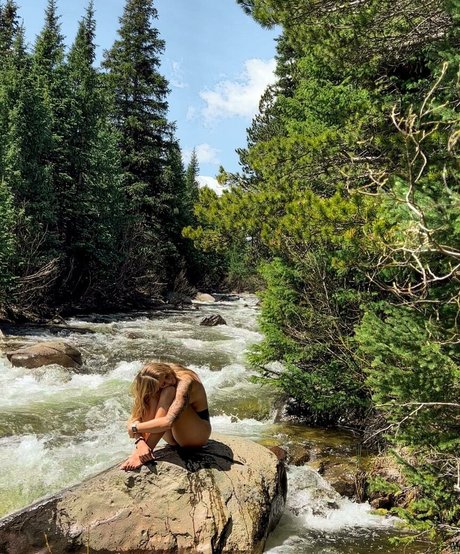 Abigail Martin hot star picture