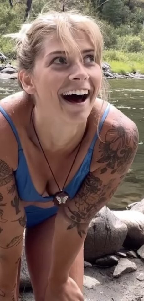 Abigail Martin free star pic