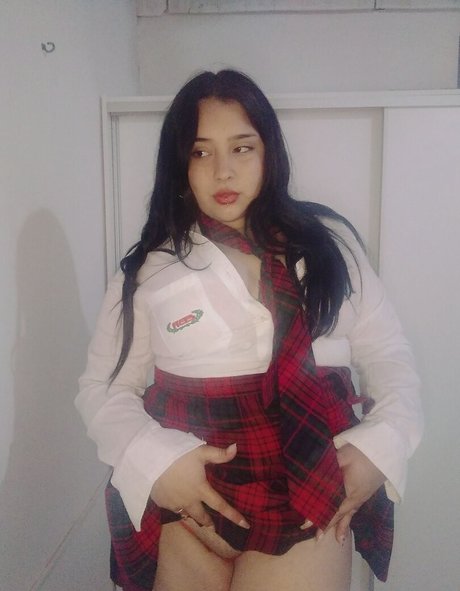 XFREYAAXX nice actress photos