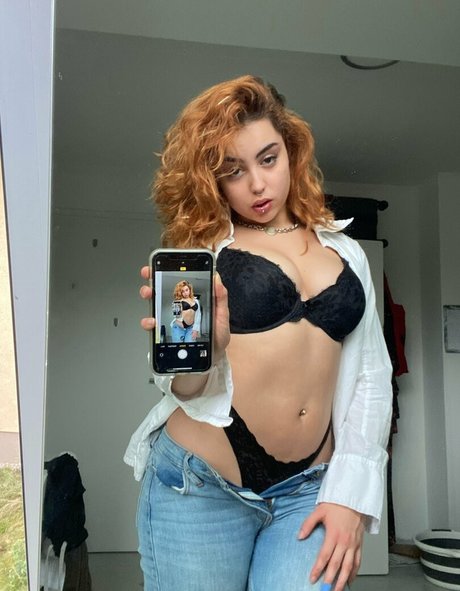 ucanthandlemia2 0 star erotic photo