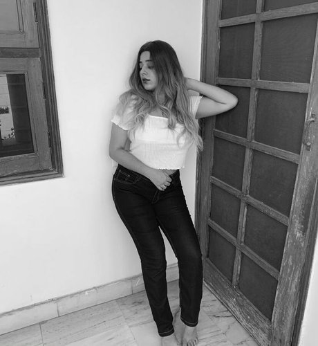 pregnant xxx onlyfans naked photo