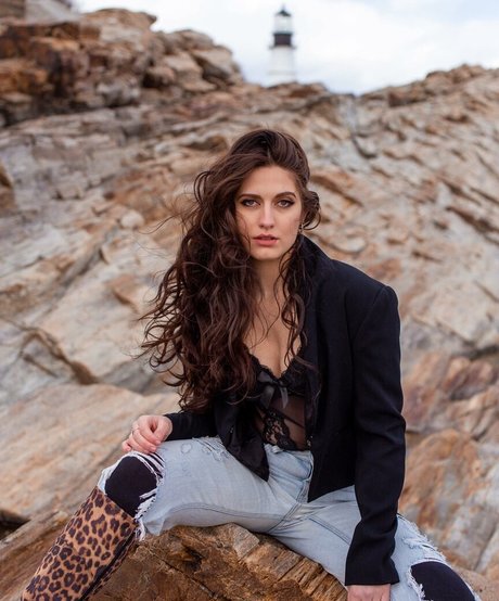 blonde yoga onlyfans sexy naked images