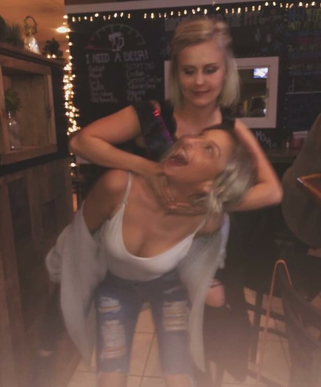 Samantha Copp sex actress image