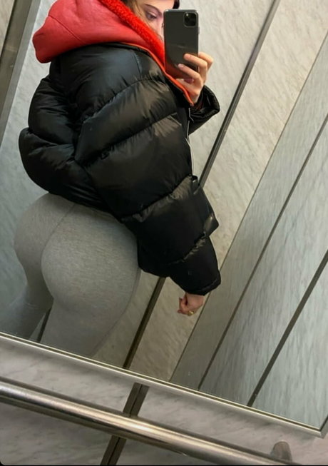 Matuszczyk star nudes gallery