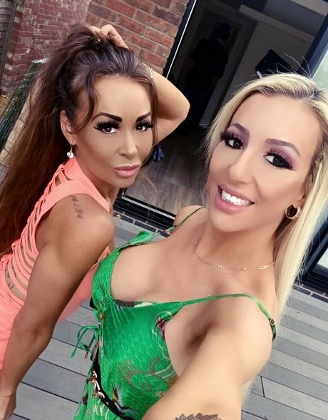 ladyamandarendall nude actress archive