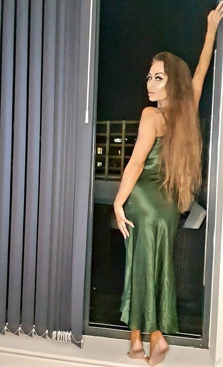 ladyamandarendall star hd pictures