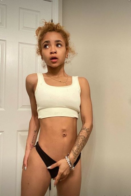 Miixeddoll art actress pic