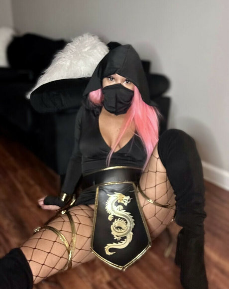 Heloveslo pornstar pretty gallery