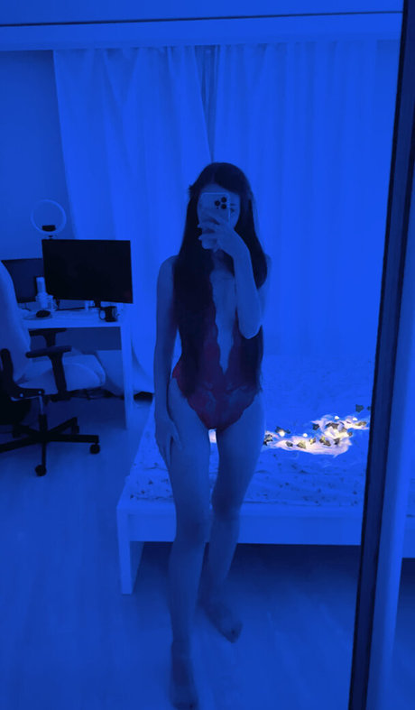 vas1l1ne model nice picture