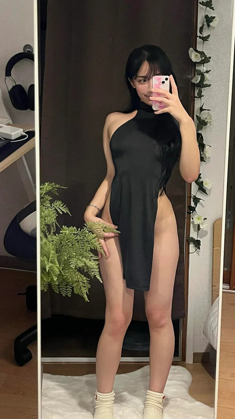 cozyspecial best model photo