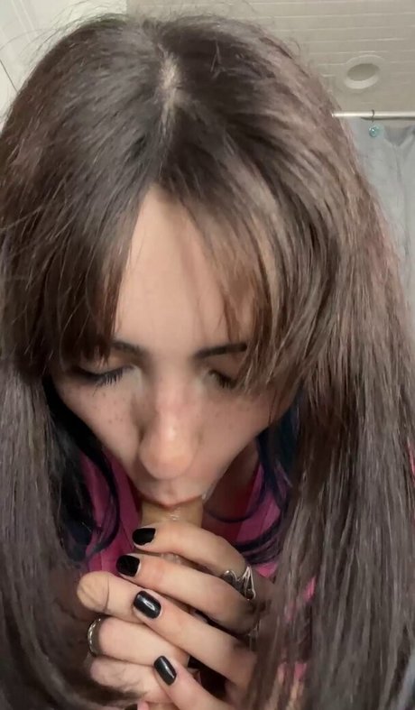 Winnie Harlow pornstar hot galleries