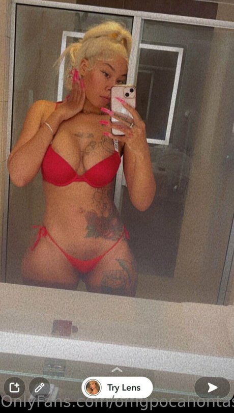 omgpocahontas model xxx photo