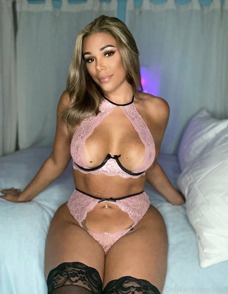 tslaurencox star porn photos