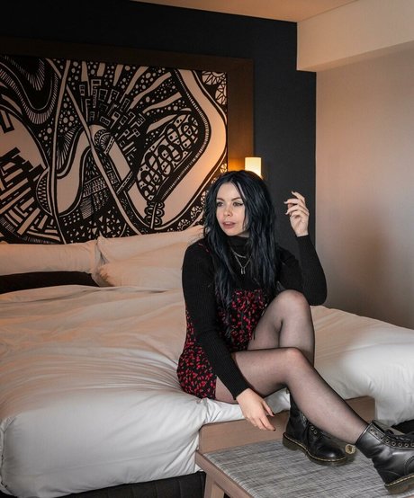 Moo Smith best star pics