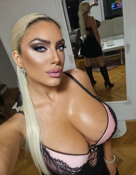 Tea Stosevska nudes actress pics