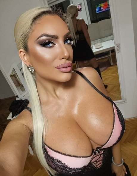 Tea Stosevska star porn pictures