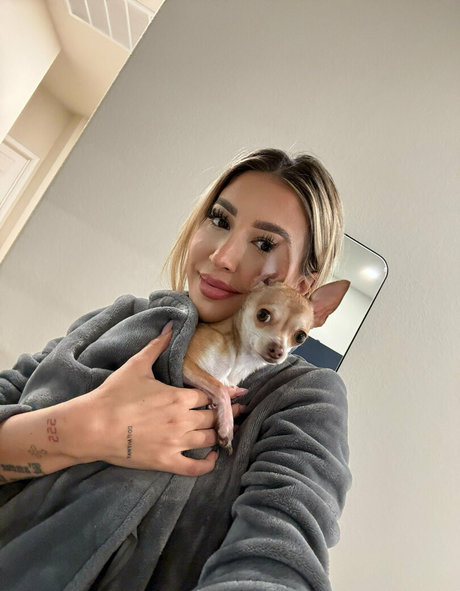 xohollypaige star porn image