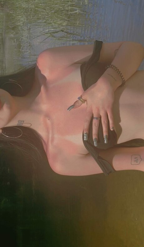 busty lingerie onlyfans sexy nude photos