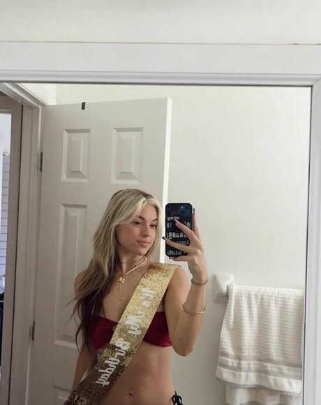 Mandi Bagley star nudes images