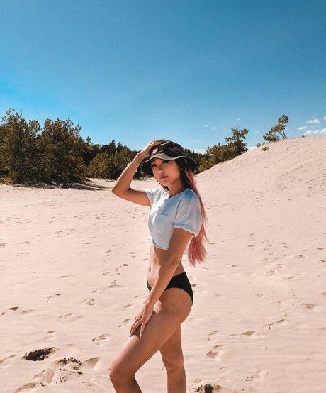 teen natural tits onlyfans hd pictures