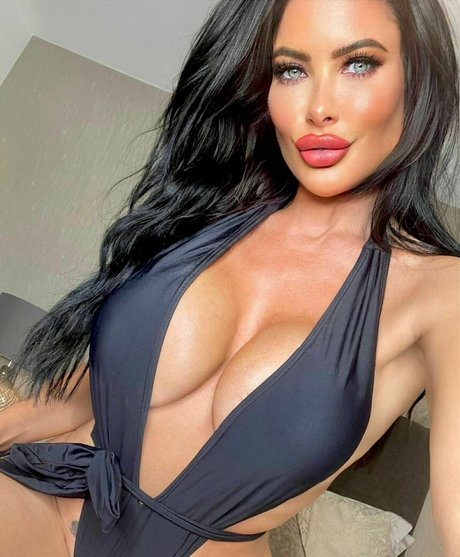 biancalabomb model sexy pictures