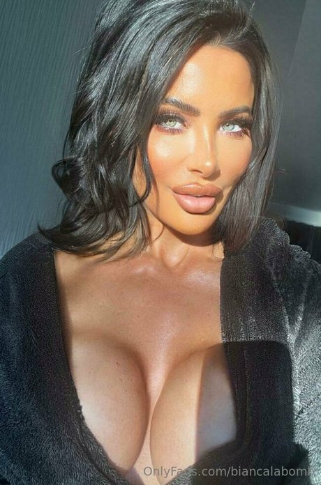 biancalabomb naked pornstar img