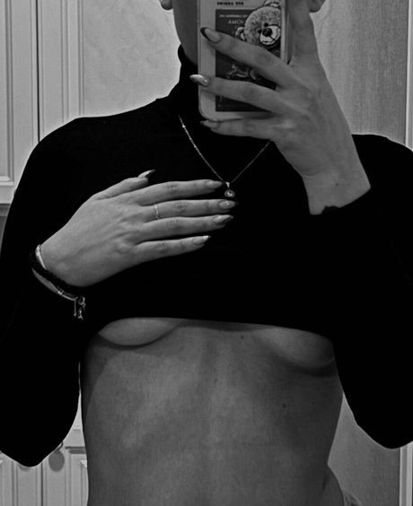 saby oki star nude photos