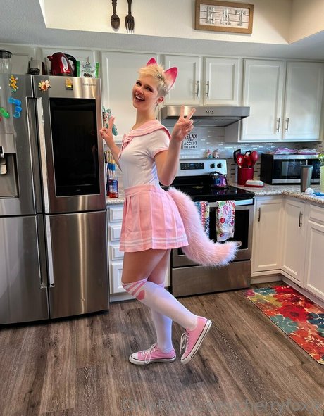 cherryfoxjk star nudes photo