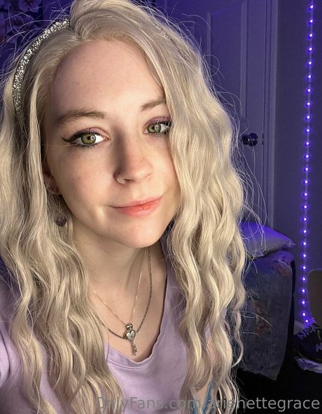 arienettegrace pornstar pretty images