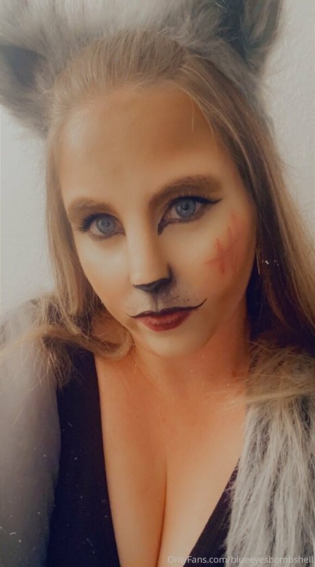 blueeyesbombshell art actress archive