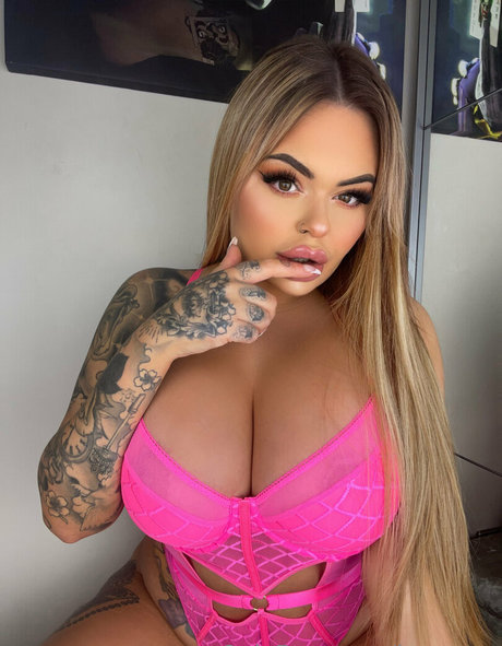 miss lexie x model exclusive photo