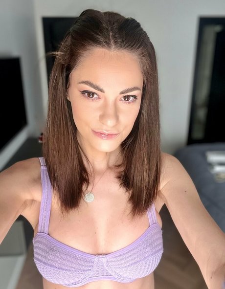 nextdoornurs3free nice pornstar pics