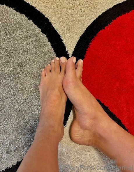 clomaj hot model photos