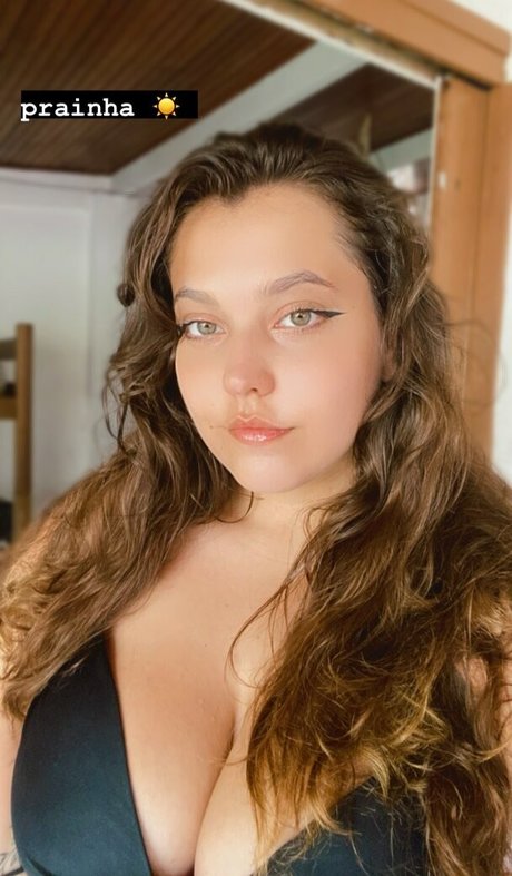 RED Mariana beautiful actress archive