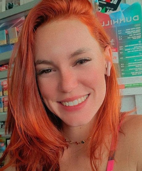 Hintilla Nariely star adult galleries