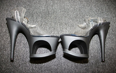 babykinker model adult image