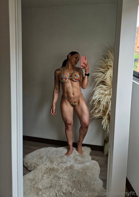 mimmyfit1 nude thumbnail