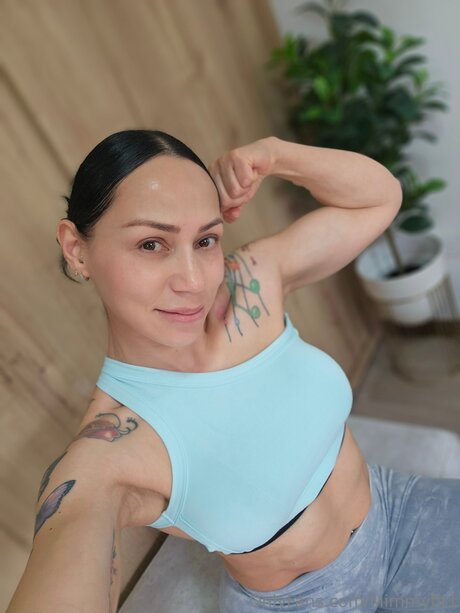 mimmyfit1 model high quality pics