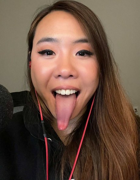 Floskeee pornstar nude pictures