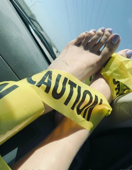 sweetfeettreats727 free model photo