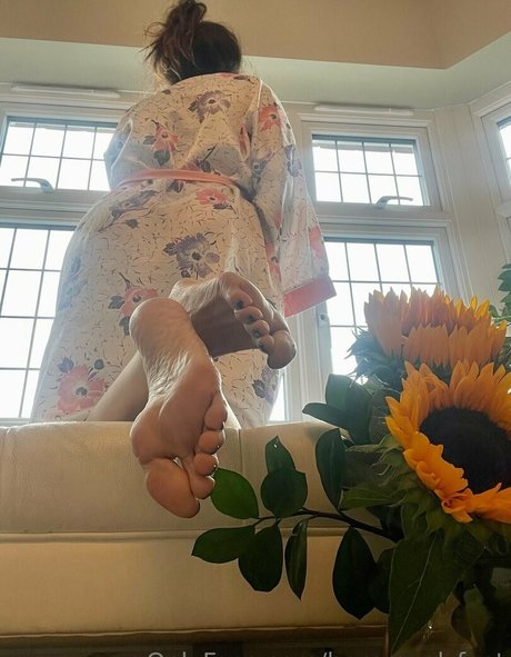 blonde shower onlyfans free nude img